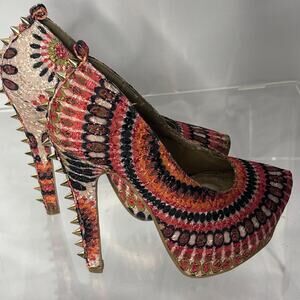 Hustle Embroidered Platform Heels Size 8 Studded Spike Stiletto Tapestry Pumps